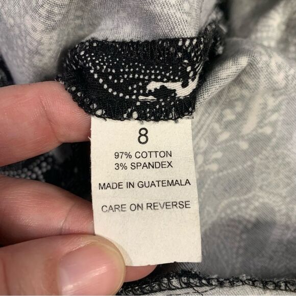 Pantology Women's Black & White Paisley Cropped Pants Size 8 #695 - Picture 5 of 9